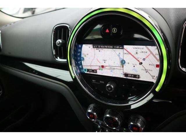 
								Mini Cooper crossover full									