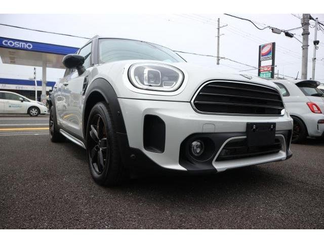 
								Mini Cooper crossover full									