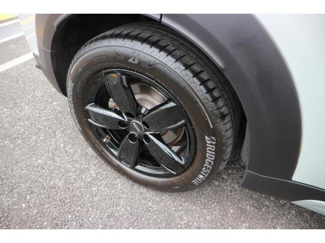 
								Mini Cooper crossover full									
