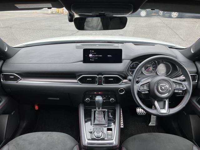 
								MAZDA CX-8 full									
