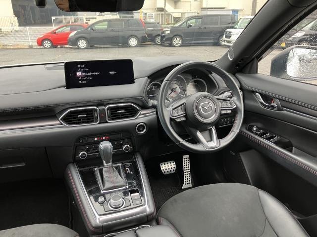
								MAZDA CX-8 full									