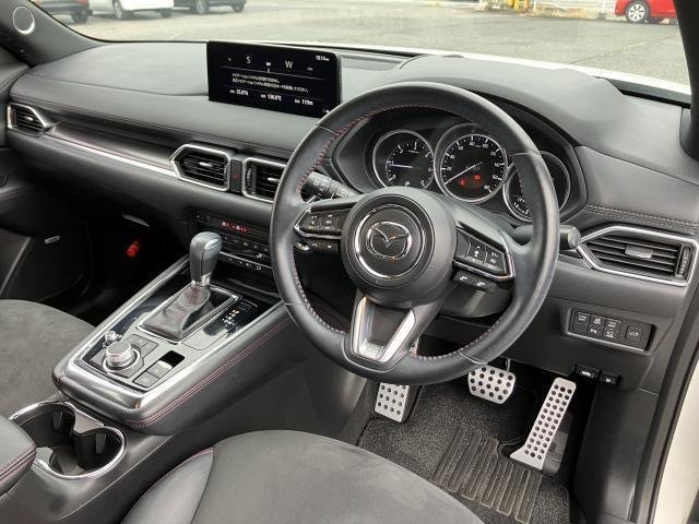 
								MAZDA CX-8 full									