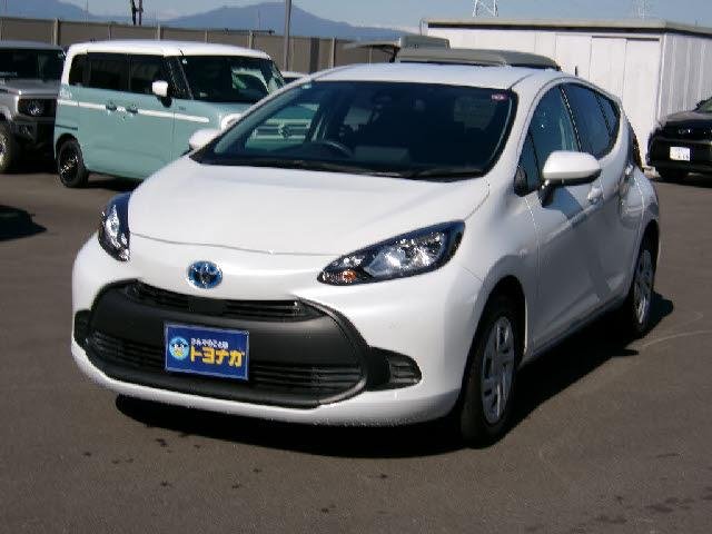 
								TOYOTA AQUA full									