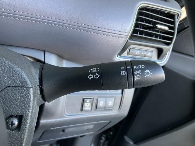 
								NISSAN SERENA full									