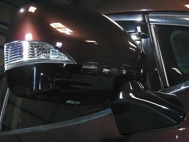 
								NISSAN ELGRAND full									