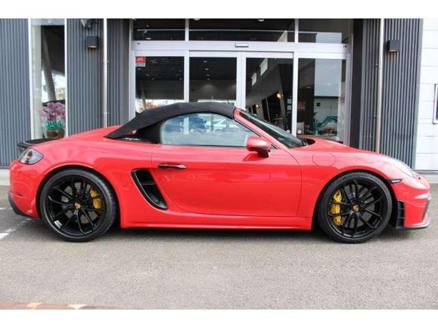 
								PORSCHE full									