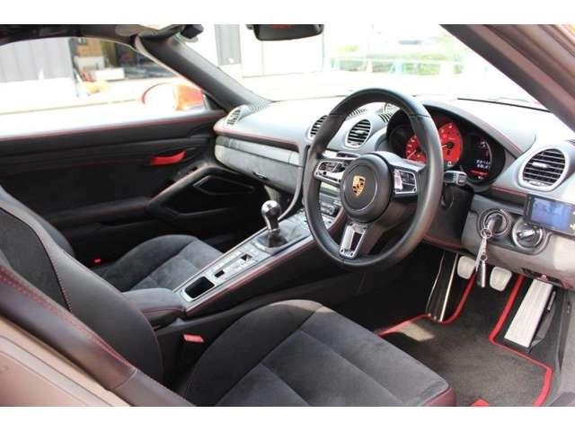 
								PORSCHE full									