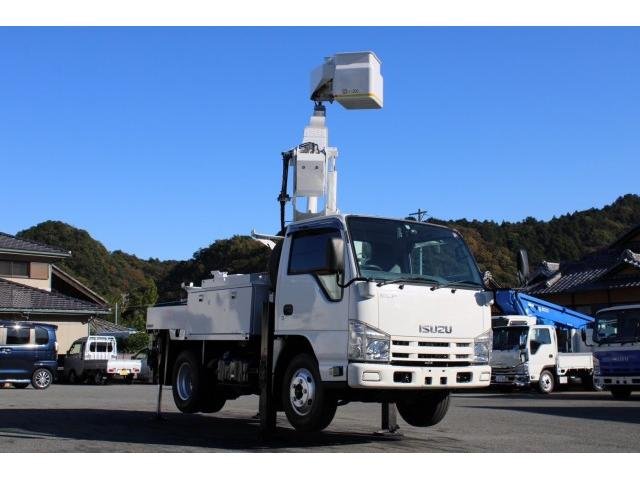 
								ISUZU ELF TRUCK full									