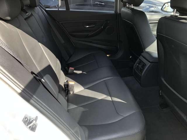 
								BMW 3 SERIES full									