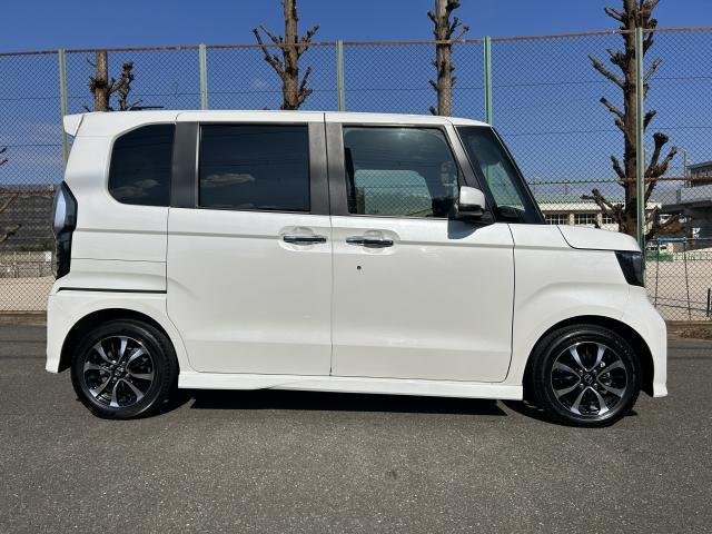 
								HONDA N-BOX CUSTOM full									