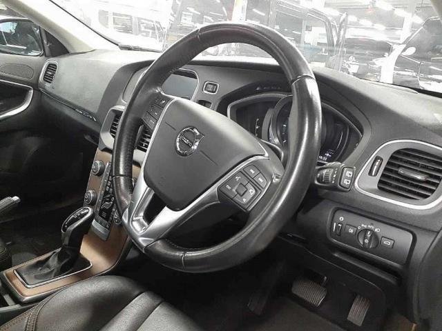 
								VOLVO full									