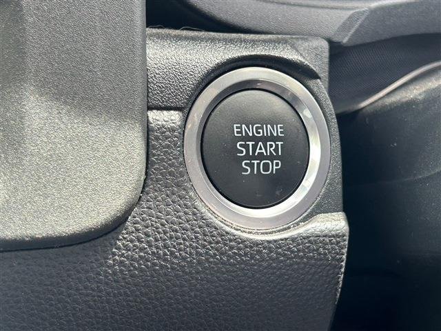 
								TOYOTA SIENTA full									