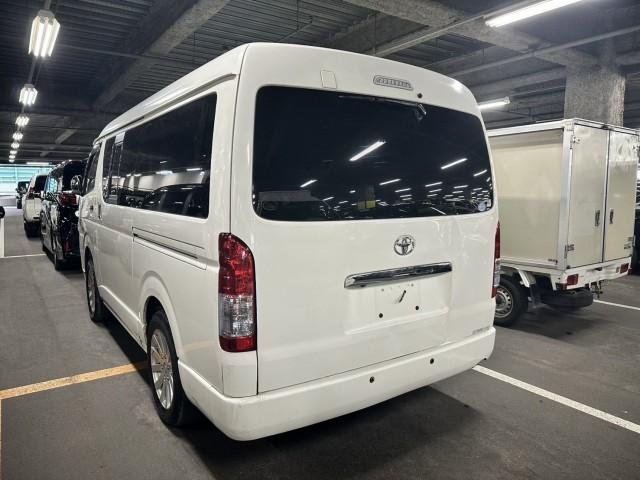 
								TOYOTA REGIUS ACE VAN full									