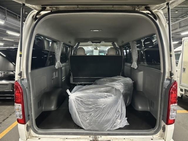 
								TOYOTA REGIUS ACE VAN full									