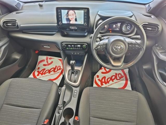 
								TOYOTA YARIS full									