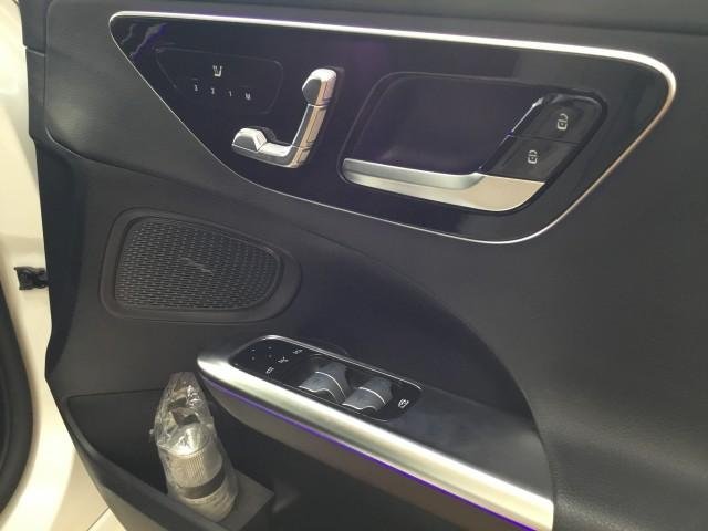 
								MERCEDES BENZ full									