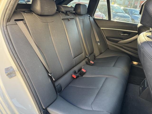 
								BMW 3 SERIES full									
