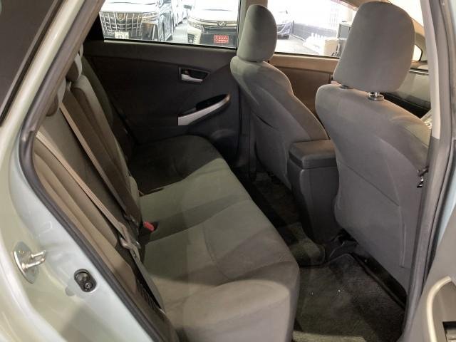 
								TOYOTA PRIUS full									