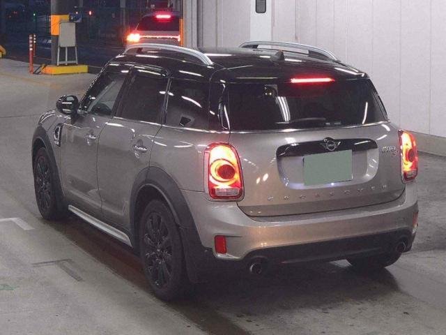
								MINI COOPER full									