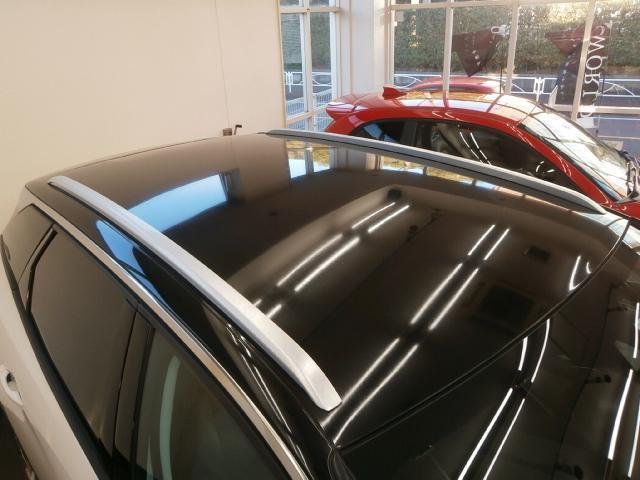 
								PEUGEOT 3008 full									