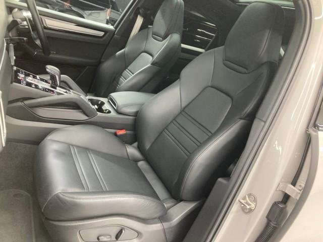 
								PORSCHE CAYENNE full									