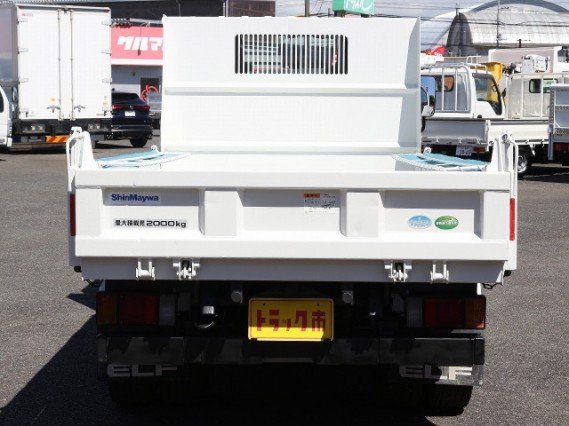 
								ISUZU ELF TRUCK full									