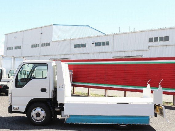 
								ISUZU ELF TRUCK full									