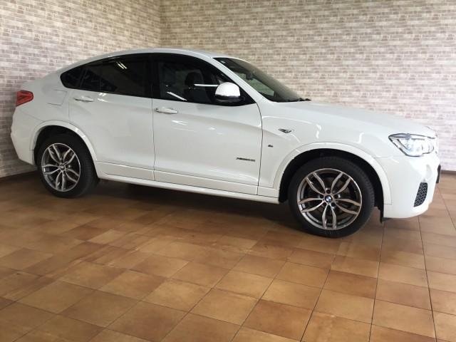 
								BMW X4 full									