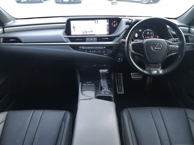 
								LEXUS ES full									