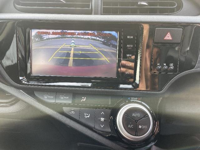 
								TOYOTA AQUA full									