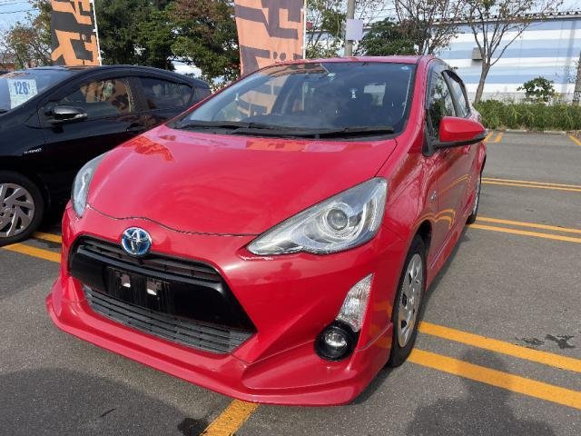 
								TOYOTA AQUA full									