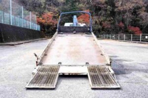 ISUZU ELF TRUCK
