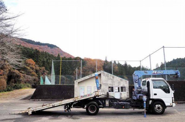 
								ISUZU ELF TRUCK full									