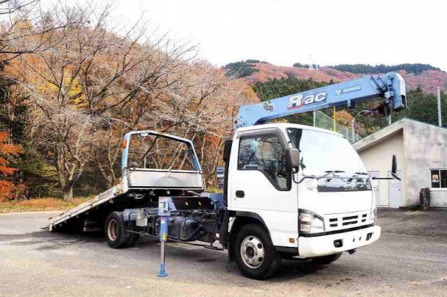 
								ISUZU ELF TRUCK full									