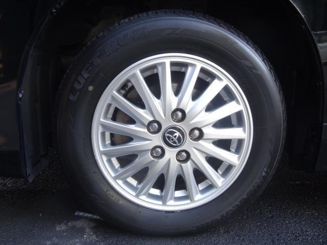 
								TOYOTA NOAH full									