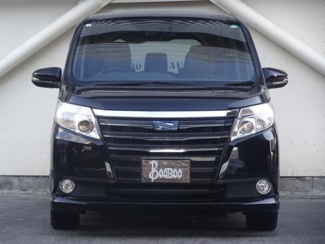 
								TOYOTA NOAH full									
