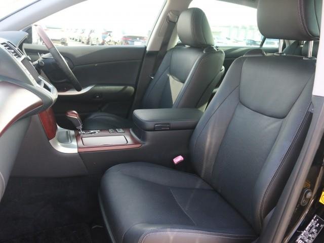 
								TOYOTA CROWN MAJESTA full									
