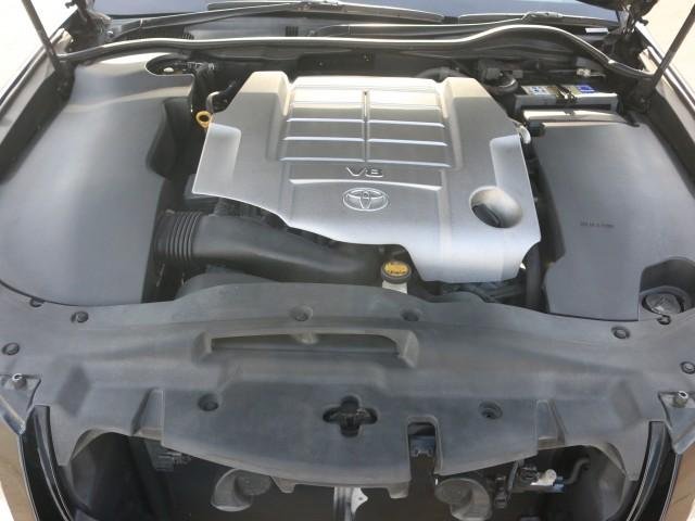 
								TOYOTA CROWN MAJESTA full									