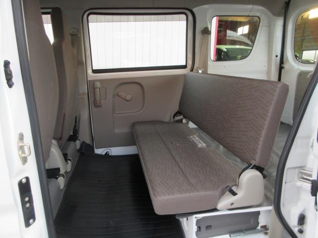 
								MAZDA VAN full									