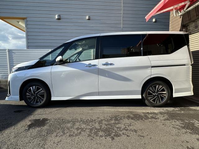 
								NISSAN SERENA full									
