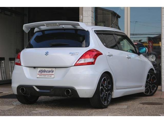 
								SUZUKI SWIFT SPORT full									