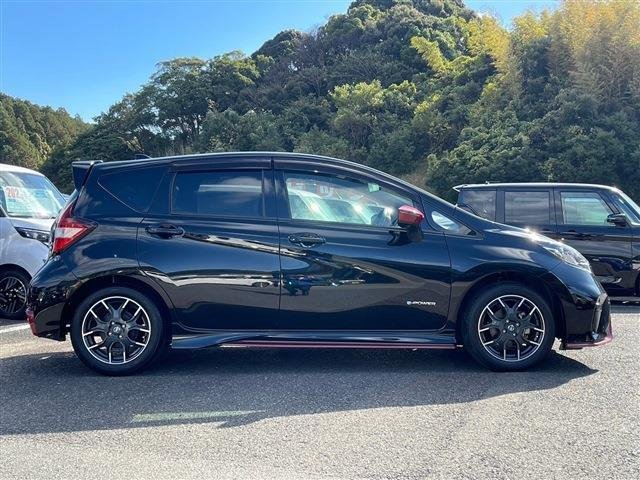 
								NISSAN NOTE full									