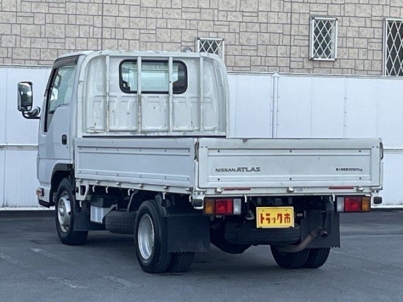 
								NISSAN ATLAS TRUCK full									