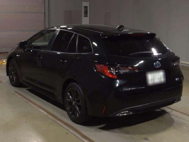 
								TOYOTA COROLLA TOURING full									