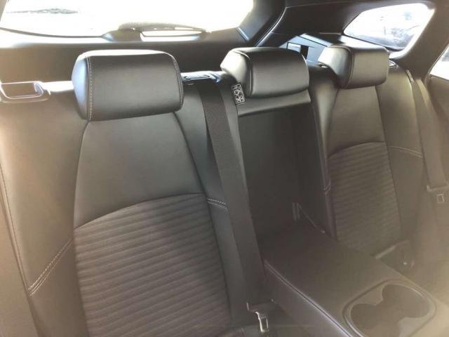 
								TOYOTA COROLLA TOURING full									