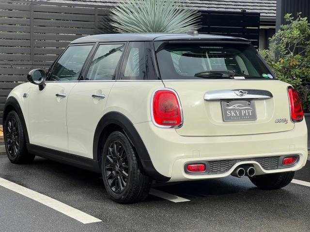 
								MINI full									