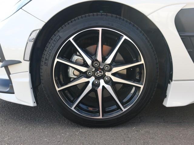 
								TOYOTA GR86 full									