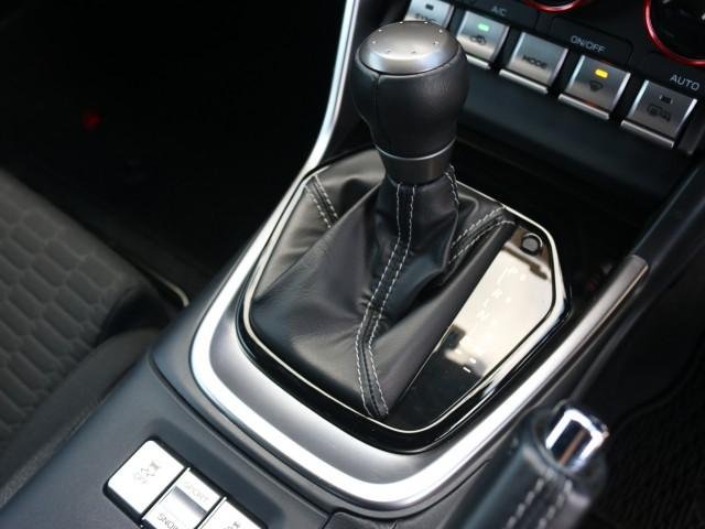 
								TOYOTA GR86 full									