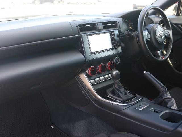 
								TOYOTA GR86 full									
