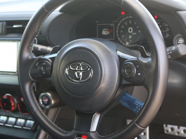 
								TOYOTA GR86 full									